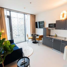 Alphabet Apartments - Brede Hilledijk 95, hotelli Rotterdamissa