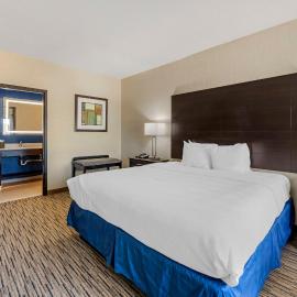 Best Western New Albany, hotel u gradu Nju Olbani