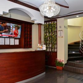 Hotel Elvita Spa，巴尼奧斯的飯店