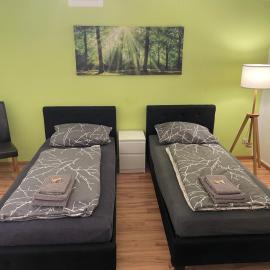 OM Exklusives Zimmer, WLAN, geteiltes Bad und Küche, hotel a Stadtilm