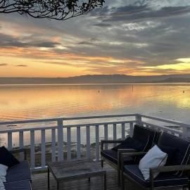 Dreamy Lake Retreat & Sunsets, hotel in Lake Heights