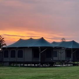 Hillcrest Lodge Tents - Nelanga, hotel a Plettenberg Bay