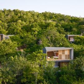 Cocolia Hotel - only adults، فندق في مازونتي