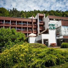 Hotel Flóra, hotel a Trenčianske Teplice