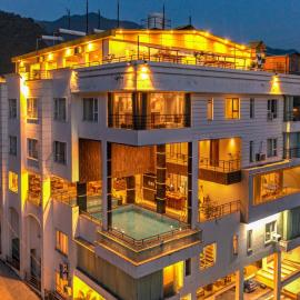 Moustache Rishikesh Luxuria, hotel en Rishikesh