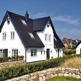 Ferienhaus Horsa Hoog - Luxus, Lage, Leichtigkeit mit Wellenrauschen in Wenningstedt Sylt
