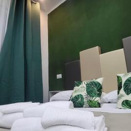 New Era Rooms, hotel v Neapole