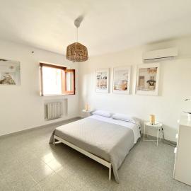 Casa Edoardo, готель у місті Піццо