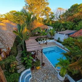 Hotel Cabañas Puesta del Sol, hotelli kohteessa Las Peñitas