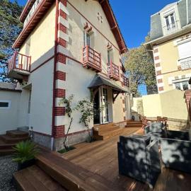 Charmante maison Cabourgeaise, hotel in Cabourg