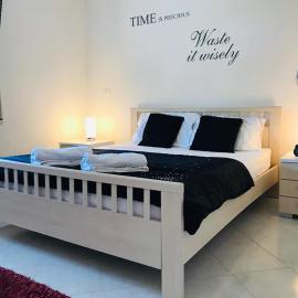 Pizzo Beach Club two bed Apartments 57F