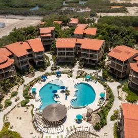 Residences at Barrier Reef 11A Garden View 2 BR by Stay Floreo