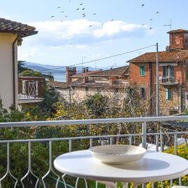 Beautiful Apartment In San Feliciano