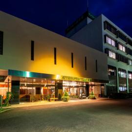 Hotel Sunvalley Fujimi: Izunokuni şehrinde bir otel