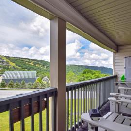 Stringer's Peak Retreat, hotel a Beech Mountain