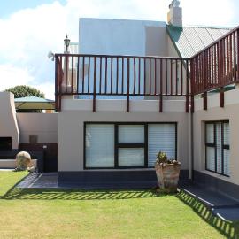 Holiday Villa Diaz Beach Mossel Bay