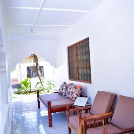 Private Villa & Tropical Garden Cottages near Bofa Beach - by Mango Tree Cottages Kilifi, hotel in Kilifi