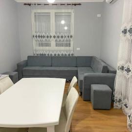 DRITA 2 Cozy Modern Apartment Fier