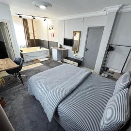 Grond Konaklama Mersin, Hotel in Kapuluören