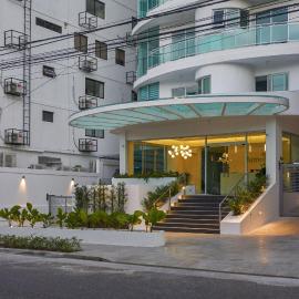 Armonia 24 suites by Yellowkey, hotel i Los Prados