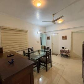 The Grand Ganga Room 2 near Sangam, hotel u gradu Prayagraj