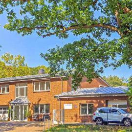 Ferienwohnung Neustrelitz, hotel u gradu 'Neustrelitz'