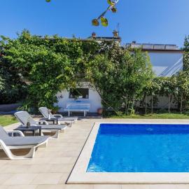 Holiday Home Villa Toni by Interhome
