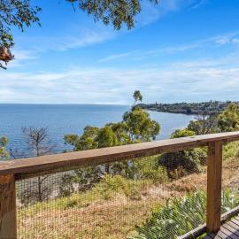 Lakescapes Cottage