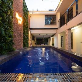 Provenza Private Villa with Heated Pool & Hot Tub Encanto by Nowa