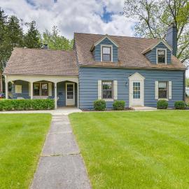 Viesnīca Walkable Thiensville Retreat Near Hiking! pilsētā Thiensville