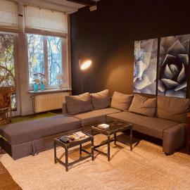 Spacious duplex with terrace in the middle of the center