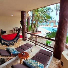 Villa 301, Ground floor, Oceanfront!, hotel v destinácii Mahahual