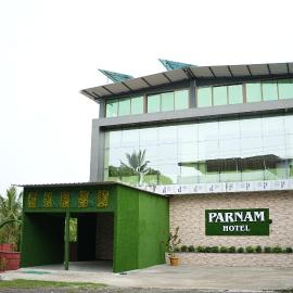 ParNam Hotel, hotel in Avas