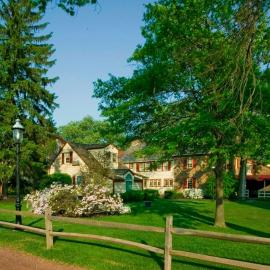 Joseph Ambler Inn، فندق في North Wales