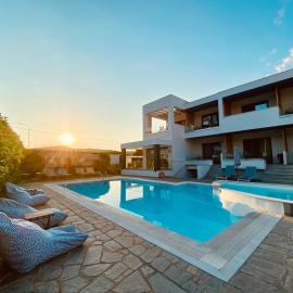 Aelia Living, hotel v destinácii Stavros