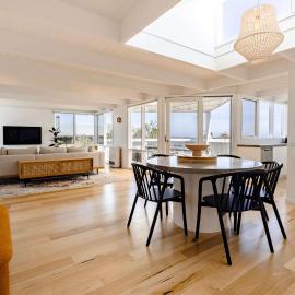 Ocean Breeze and Sweeping Coastal Views