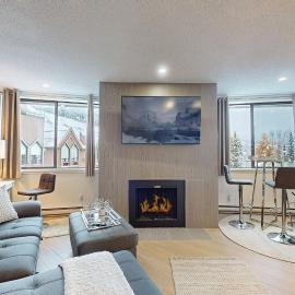 Whistler village central stay!