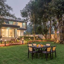 Cashew Creek by VEO - Part of StayVista with Pool & WiFi
