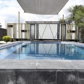 L W H Hotel & Glamping Container Park, hotell sihtkohas Silao