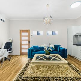 Carlingford sweet studio with WiFi& Parking، فندق في Beecroft