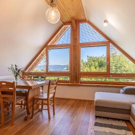 Vineyard cottage Škatlar 3, hôtel à Otočec