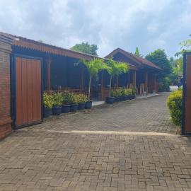 Kampoeng Sekuro, hotel in Jepara