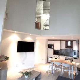 Dúplex ático familiar by Prestigi, khách sạn ở Terrassa