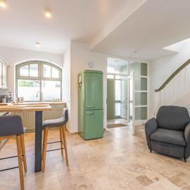 Stadthaus im Kattsund Eckernförde zur Kurzzeitvermietung, hotel i Egernførde