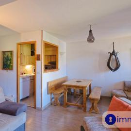 AURON Duplex apartment, hotel u gradu Auron