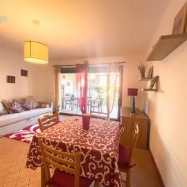 Porto San Rocco 14 Tirabora Short Rent, con parcheggio privato, hotel en Muggia