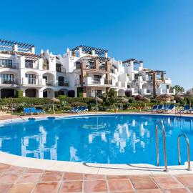 Sunny balcony with pool by Costarentals - Ref M52, hotel a Benahavís