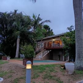 Ascott Manor, hotell i Scottburgh