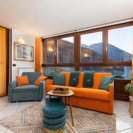 Aprica favoloso con terrazzo wi-fi Netlix 4 ospiti comodi 3 minuti dalle piste -davvero comodo