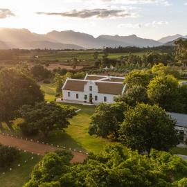 Eikehof Farm, hotel din Worcester